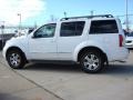 2008 Avalanche White Nissan Pathfinder LE 4x4  photo #6