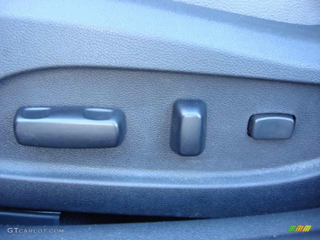 2011 Sonata Limited - Midnight Black / Black photo #14