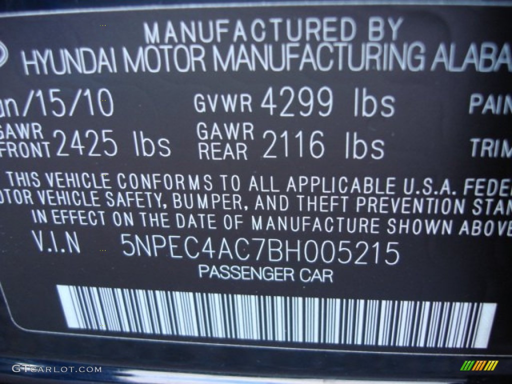 2011 Sonata Limited - Midnight Black / Black photo #28