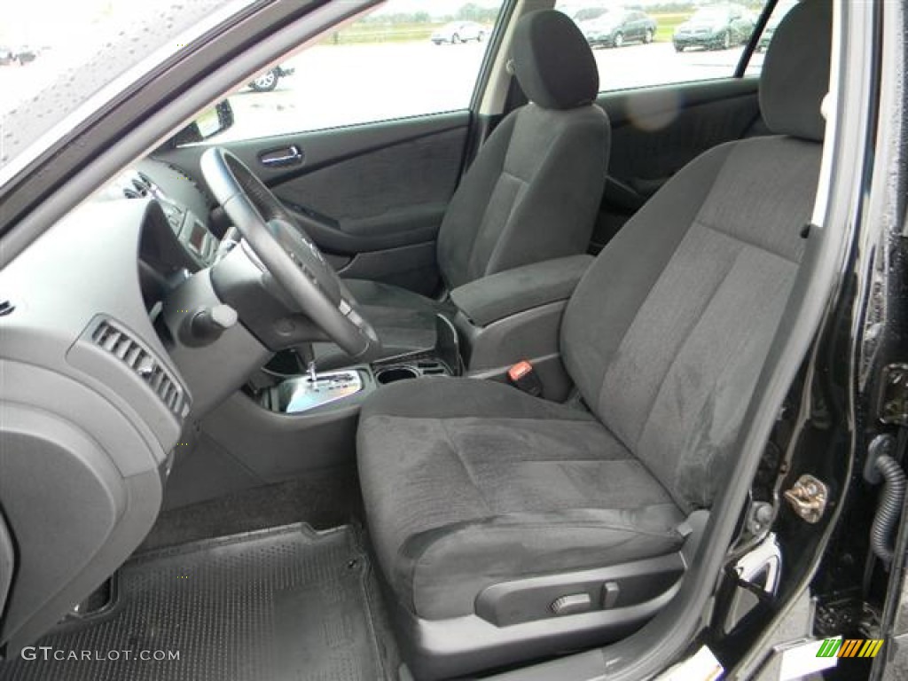 Charcoal Interior 2010 Nissan Altima 2.5 S Photo #58681682