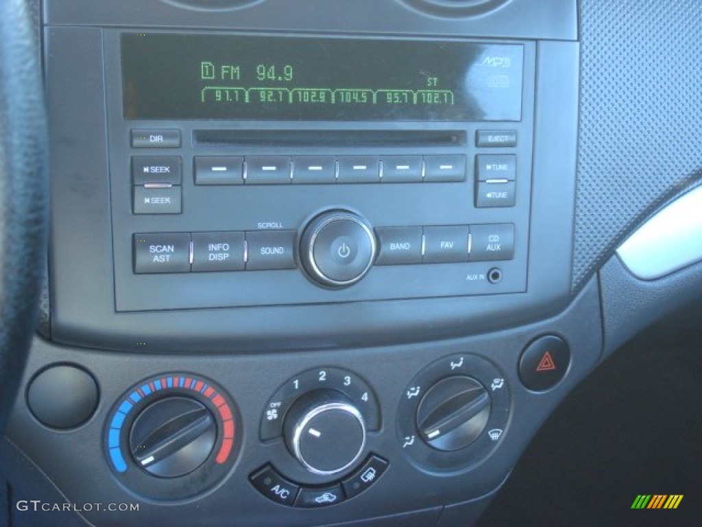 2010 Aveo LT Sedan - Sport Red / Charcoal photo #14