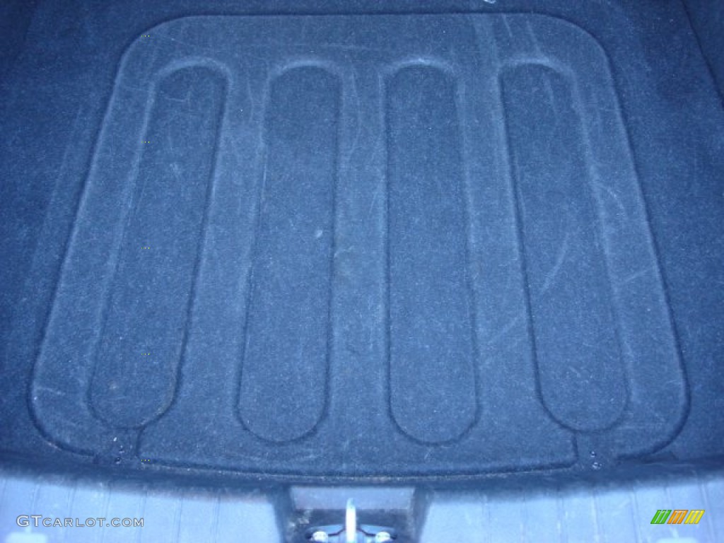 2010 Aveo LT Sedan - Sport Red / Charcoal photo #19