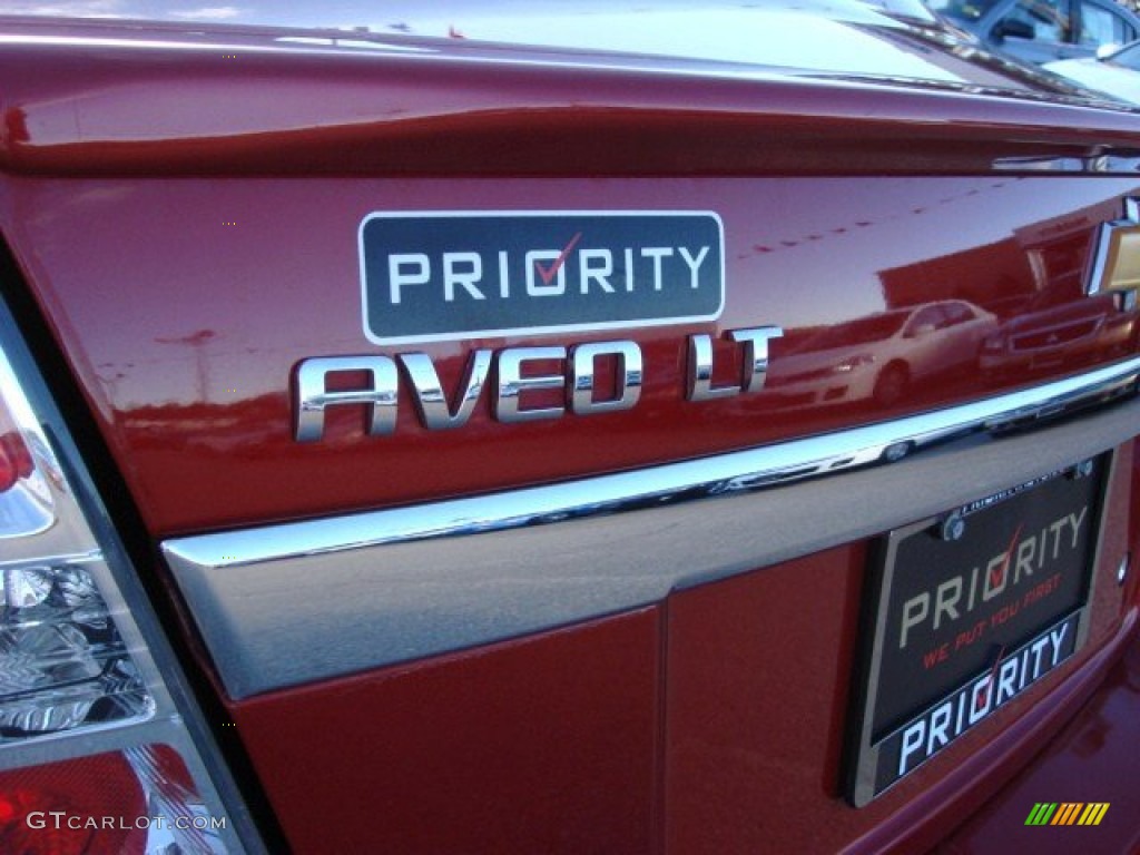 2010 Aveo LT Sedan - Sport Red / Charcoal photo #20