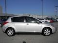Brillant Silver - Versa 1.8 SL Hatchback Photo No. 3