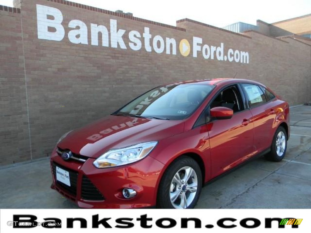 2012 Focus SE Sport Sedan - Red Candy Metallic / Two-Tone Sport photo #1