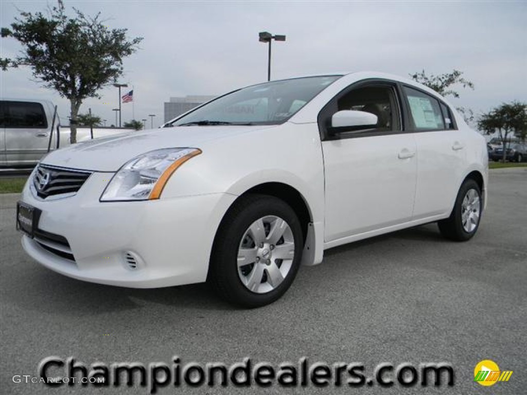 2012 Sentra 2.0 - Aspen White / Beige photo #1