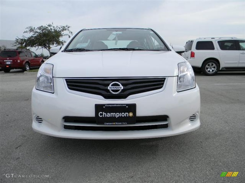 2012 Sentra 2.0 - Aspen White / Beige photo #2