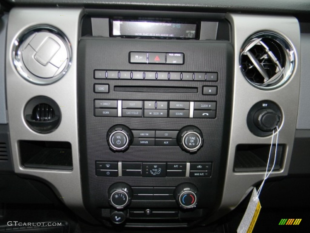 2012 Ford F150 XLT SuperCrew Controls Photo #58685156