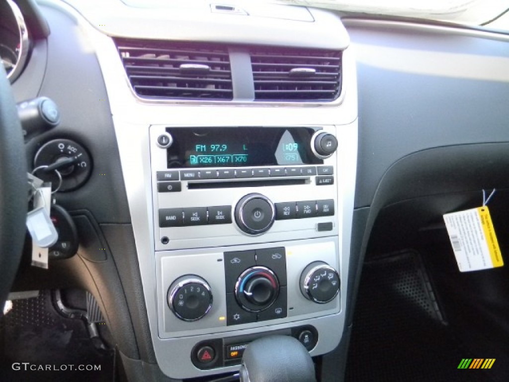 2012 Malibu LT - Black Granite Metallic / Ebony photo #10