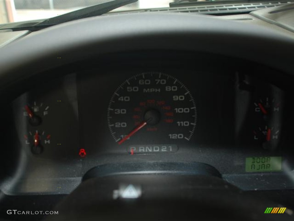 2006 F150 STX SuperCab 4x4 - Oxford White / Medium/Dark Flint photo #13