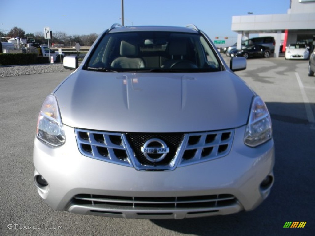 2011 Rogue SL AWD - Silver Ice Metallic / Gray photo #2