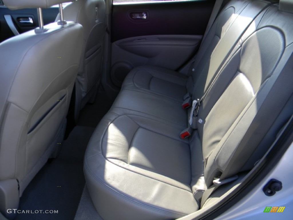 2011 Rogue SL AWD - Silver Ice Metallic / Gray photo #8