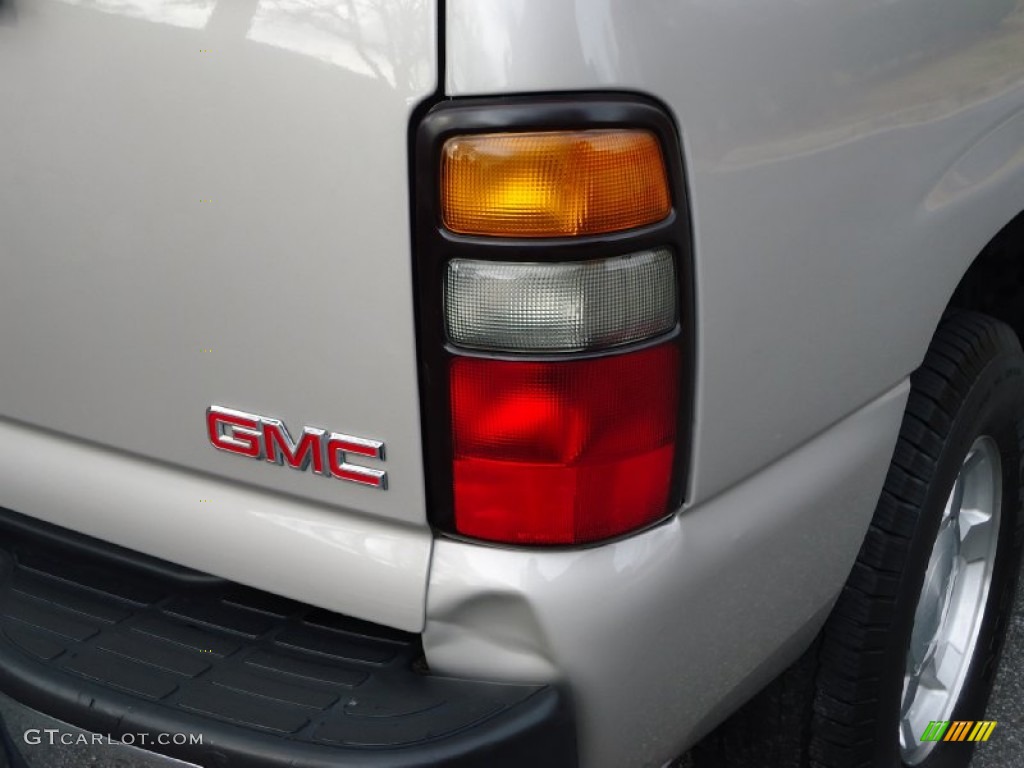 2004 Yukon SLE - Silver Birch Metallic / Neutral/Shale photo #12