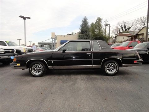 1987 Oldsmobile Cutlass Supreme Salon Coupe Data, Info and Specs