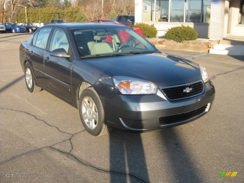 2006 Malibu LT Sedan - Medium Gray Metallic / Cashmere Beige photo #1