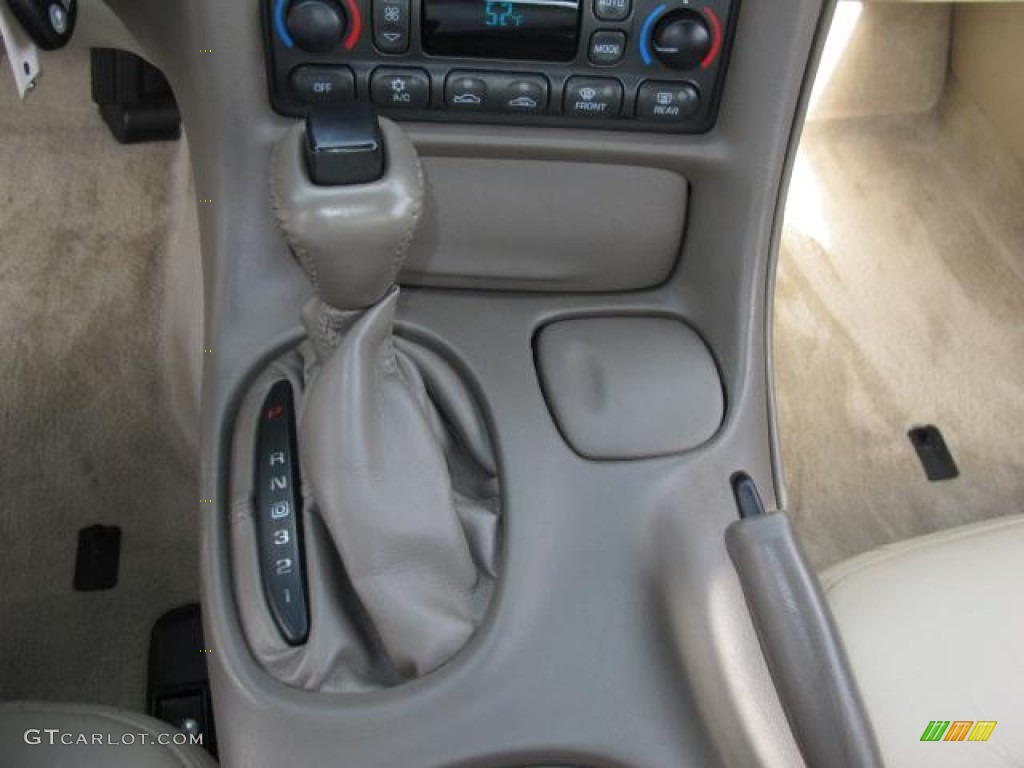 2004 Corvette Convertible - LeMans Blue Metallic / Light Gray photo #24