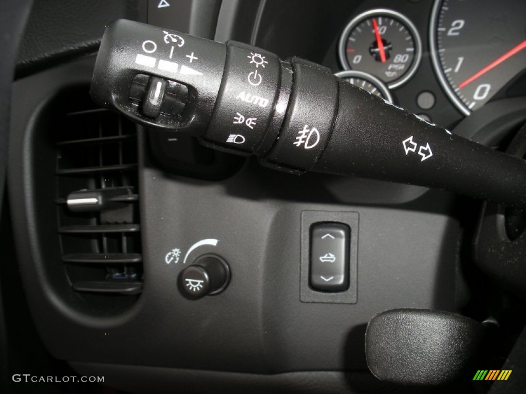 2010 Chevrolet Corvette Convertible Controls Photo #58708098