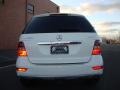 Arctic White - ML 350 4Matic Photo No. 4