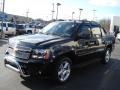 Black - Avalanche LTZ 4WD Photo No. 3