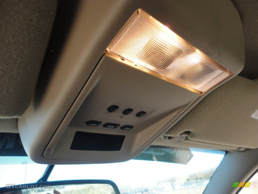 2004 Grand Marquis LS - Arizona Beige Metallic / Medium Parchment photo #27