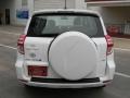 Super White - RAV4 I4 4WD Photo No. 6