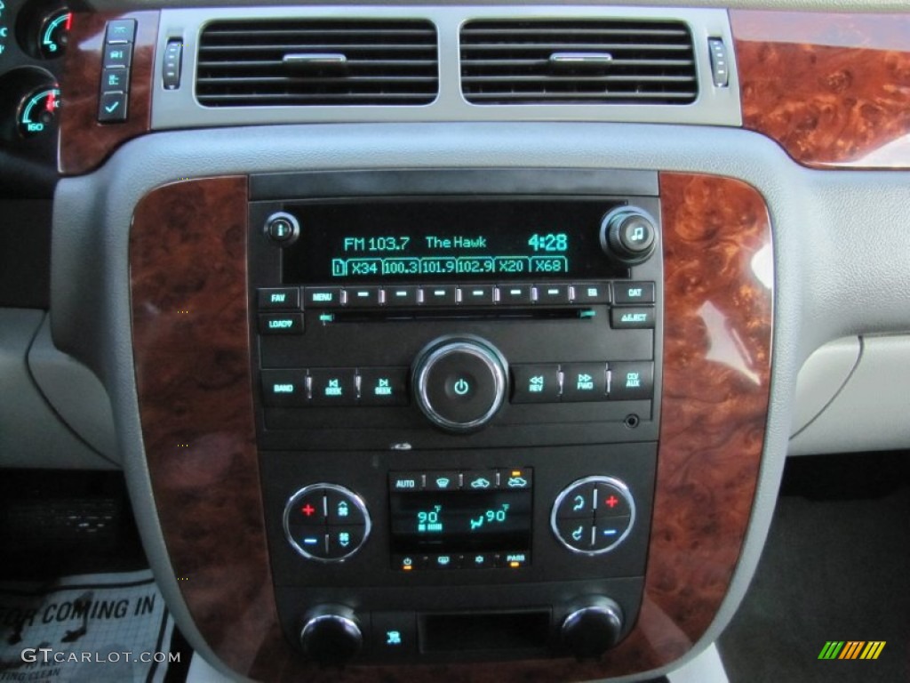 2009 Silverado 1500 LTZ Crew Cab 4x4 - Silver Birch Metallic / Light Titanium photo #19