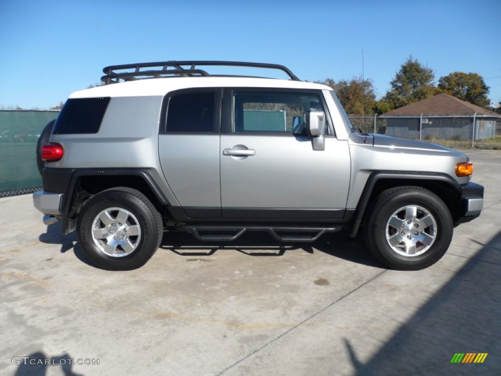Silver Fresco Metallic 2010 Toyota FJ Cruiser Standard FJ Cruiser Model Exterior Photo #58725128