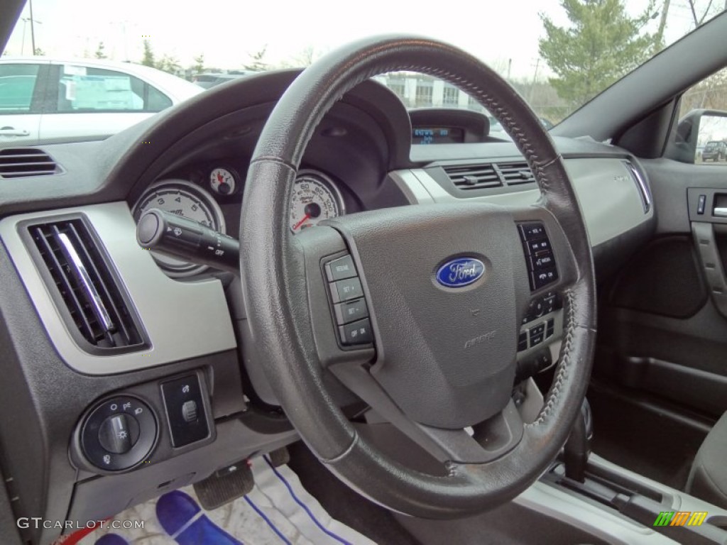 2009 Ford Focus SES Coupe Charcoal Black Steering Wheel Photo #58731900