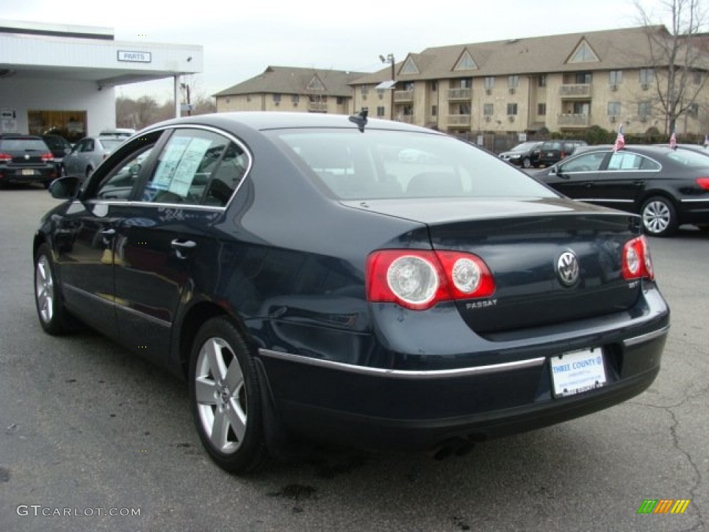 2008 Passat Komfort Sedan - Blue Graphite / Black photo #4