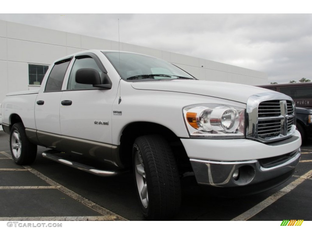 2008 Ram 1500 Big Horn Edition Quad Cab - Bright White / Khaki photo #4