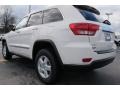 Stone White - Grand Cherokee Laredo Photo No. 2