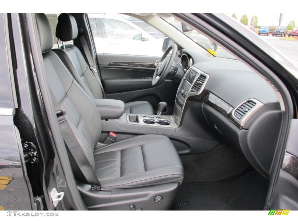 Black Interior 2012 Jeep Grand Cherokee Laredo X Package Photo #58738380