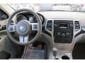 True Blue Pearl - Grand Cherokee Laredo Photo No. 11