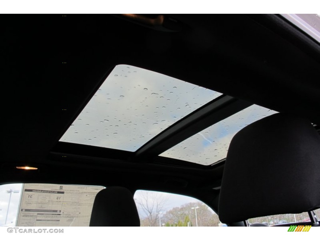 2012 300 S V6 - Bright Silver Metallic / Black photo #11