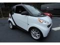 Crystal White - fortwo passion cabriolet Photo No. 7