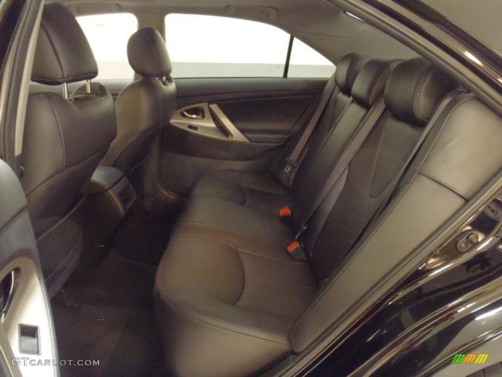 2007 Camry SE V6 - Black / Dark Charcoal photo #28