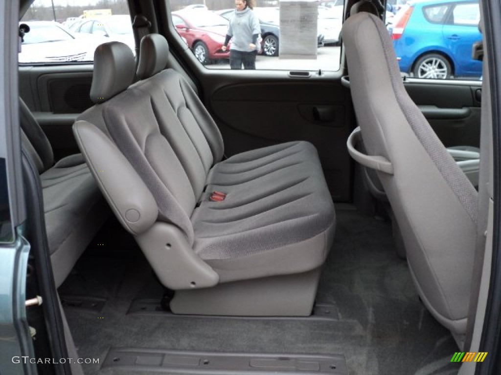 Taupe Interior 2002 Chrysler Voyager Standard Voyager Model Photo #58748751