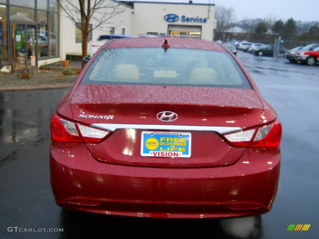 2011 Sonata GLS - Venetian Red / Camel photo #13
