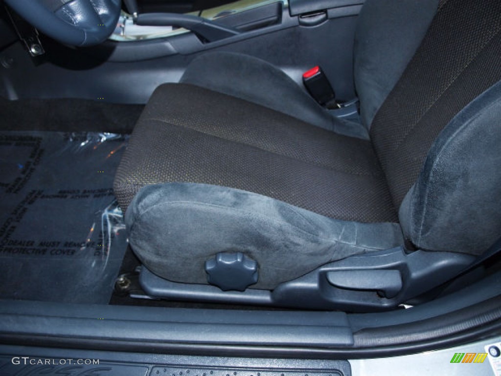 2006 Eclipse GS Coupe - Titanium Gray Pearl / Dark Charcoal photo #16