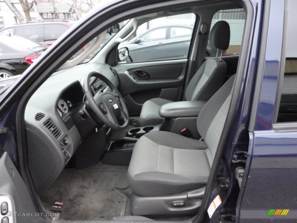 Medium Dark Flint Interior 2003 Ford Escape XLT V6 4WD Photo #58751574