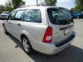 CD Silver Metallic - Focus SE Wagon Photo No. 3