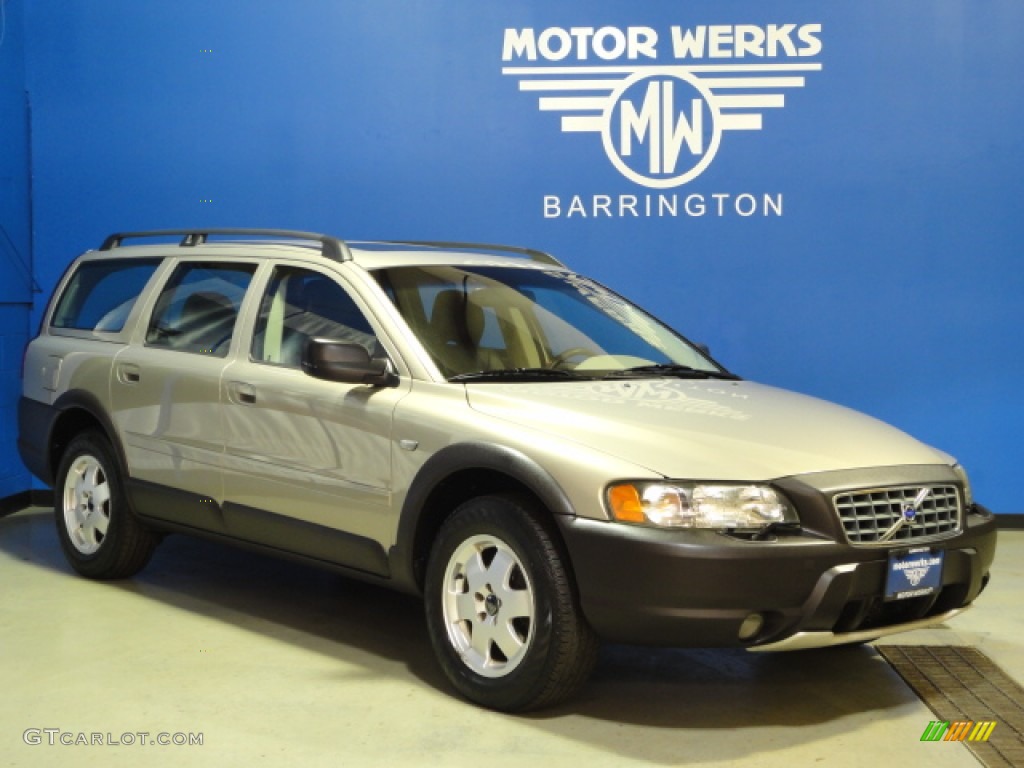 2001 V70 XC AWD - Ash Gold Metallic / Graphite photo #1