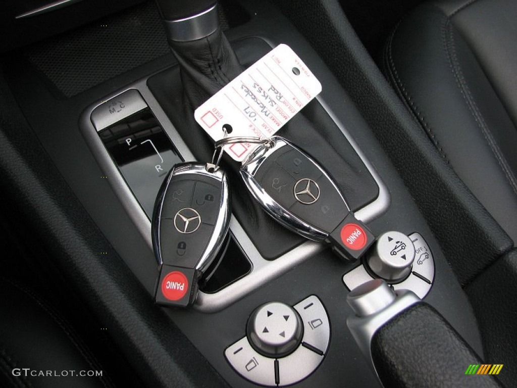 2007 Mercedes-Benz SLK 55 AMG Roadster Keys Photos