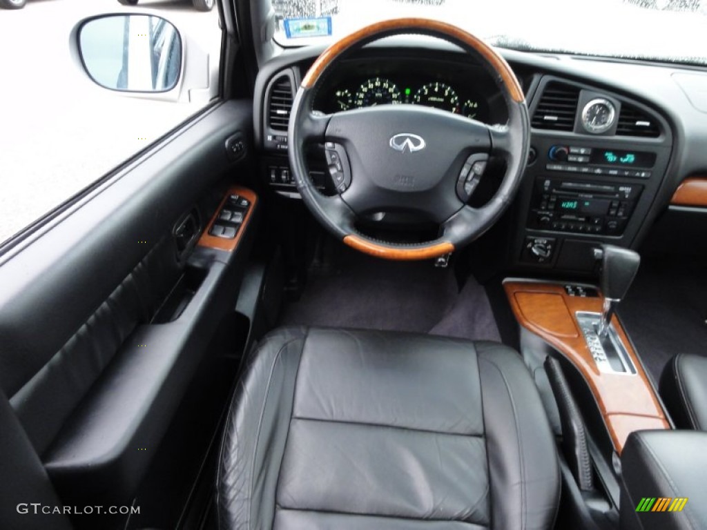 2002 QX4 4x4 - Brilliant Silver Metallic / Graphite photo #30