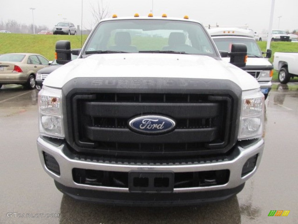 2012 F350 Super Duty XL Regular Cab 4x4 Chassis - Oxford White / Steel photo #7