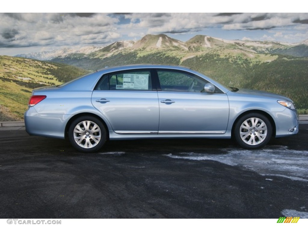 Zephyr Blue Metallic 2012 Toyota Avalon Standard Avalon Model Exterior Photo #58771563