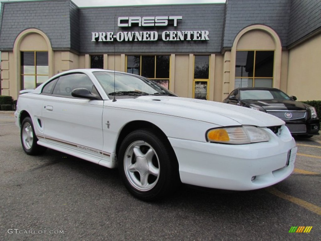 1998 Mustang V6 Coupe - Ultra White / Saddle photo #5