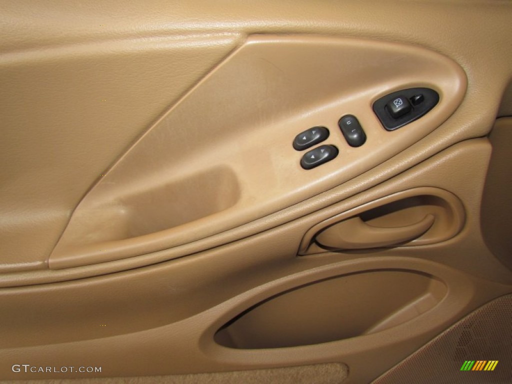 1998 Mustang V6 Coupe - Ultra White / Saddle photo #12