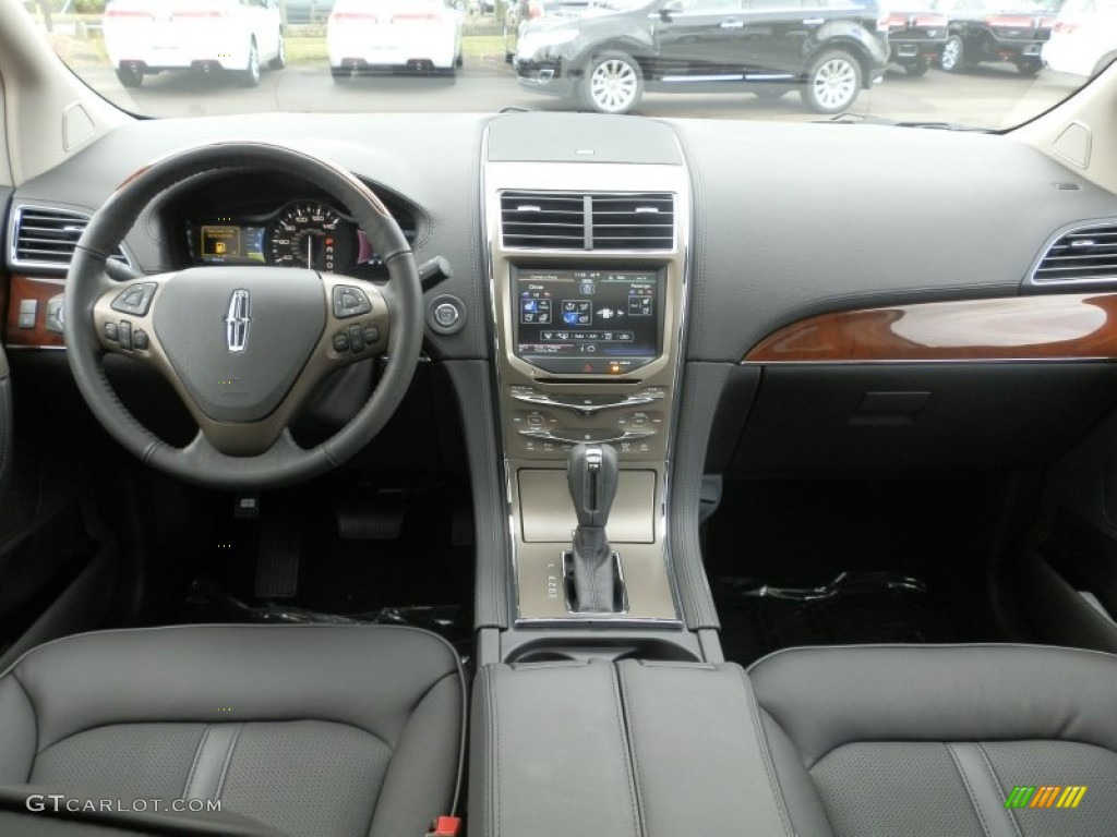 2012 Lincoln MKX AWD Charcoal Black Dashboard Photo #58775901