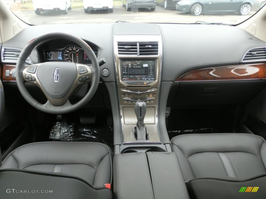 2012 Lincoln MKX AWD Charcoal Black Dashboard Photo #58776036